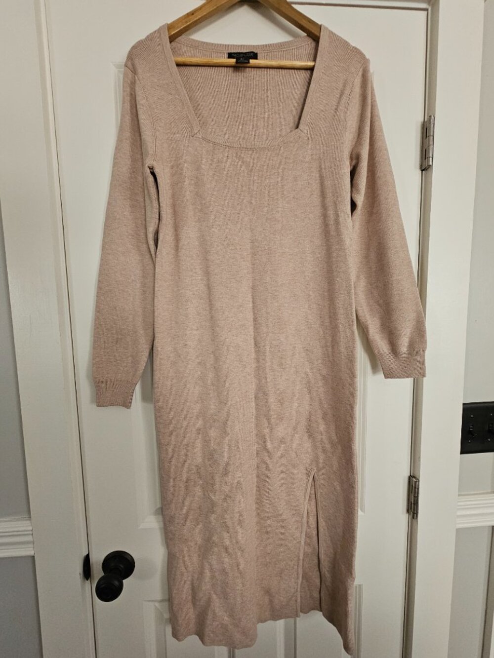 Rachel Zoe Women's Long-sleeve Sweater Dress, size Large, square neckline